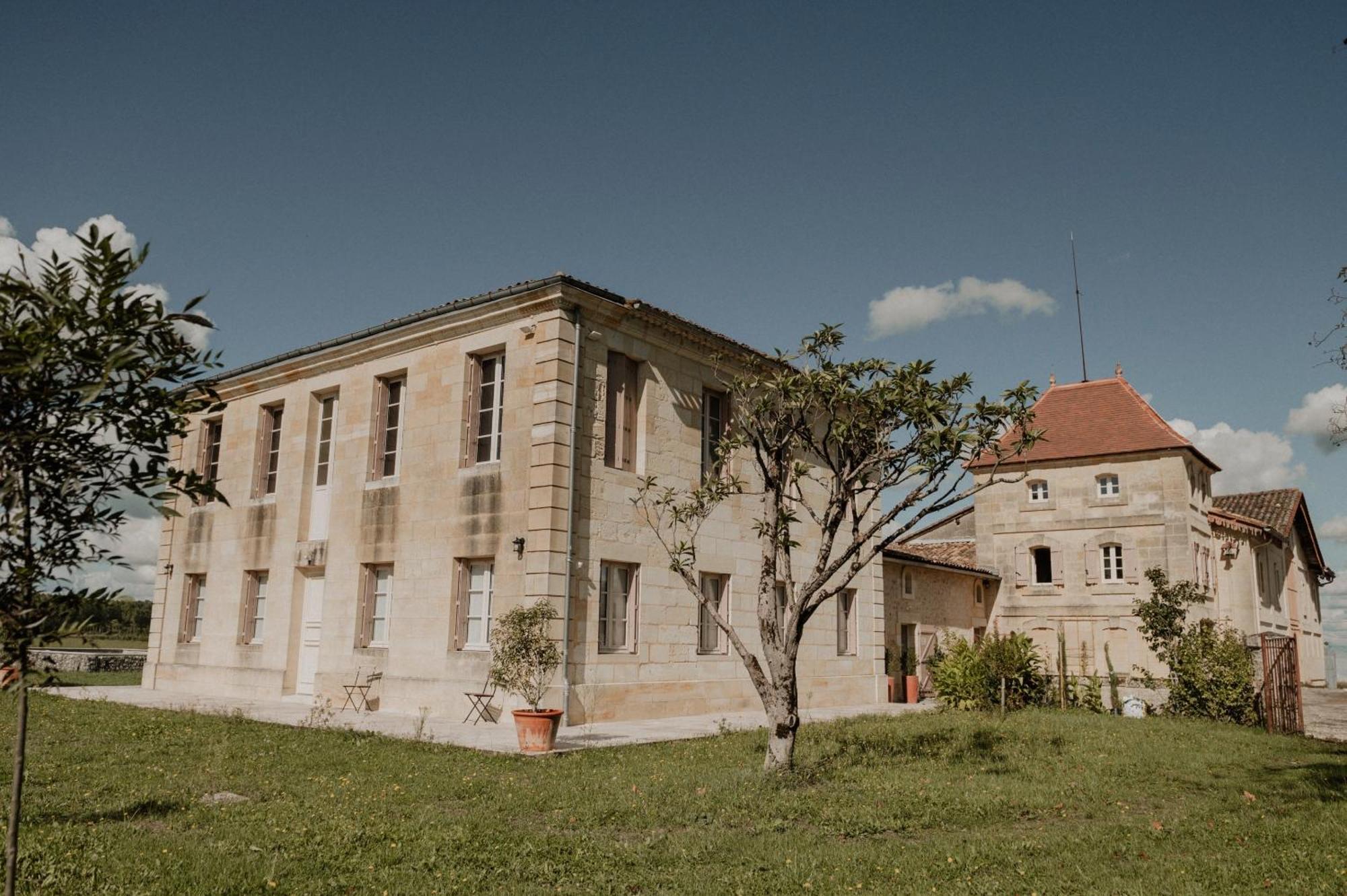 Chateau De La Vieille Chapelle Lugon et l’Ile du Carney Exteriör bild