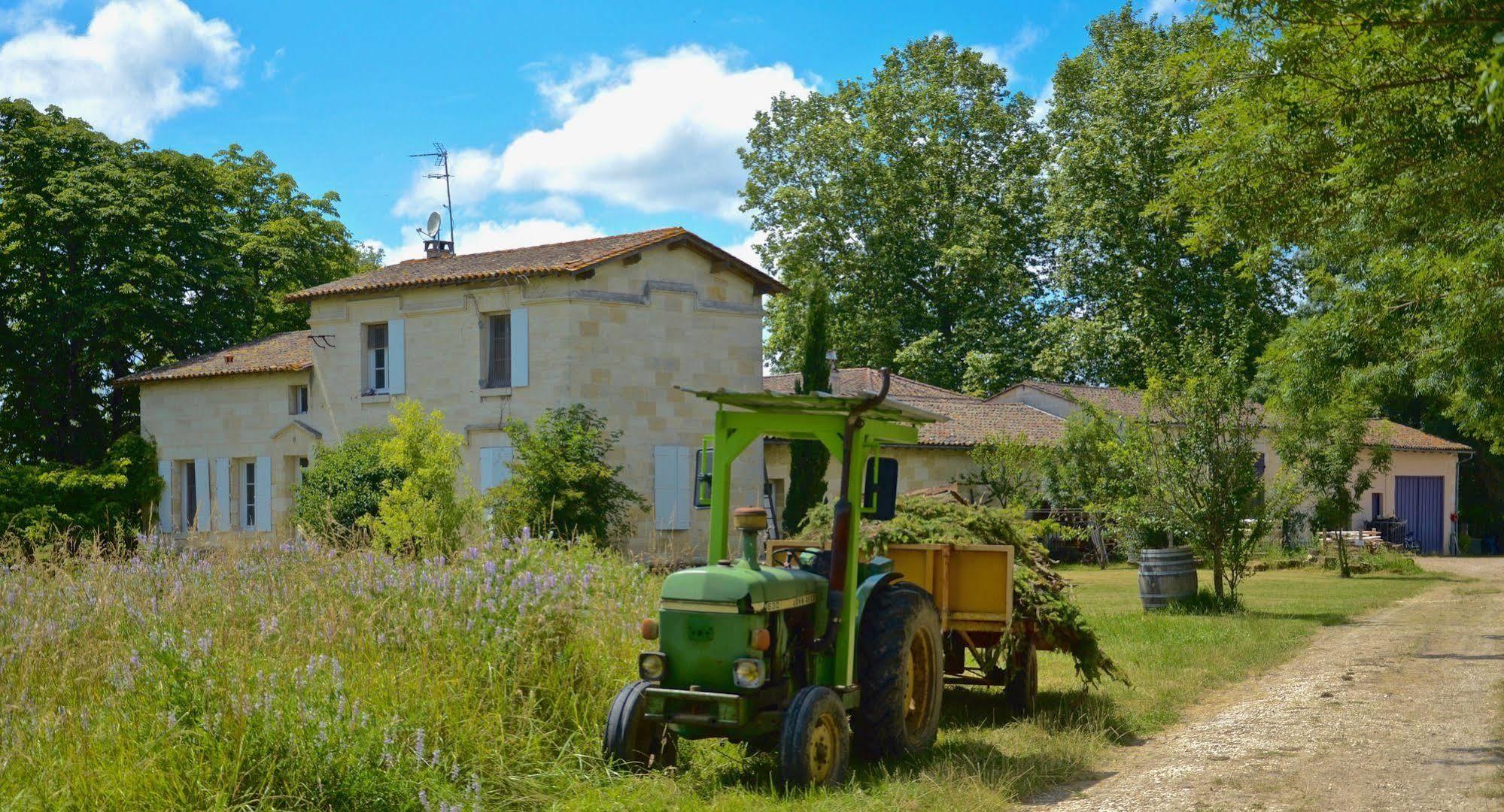 Chateau De La Vieille Chapelle Lugon et l’Ile du Carney Exteriör bild
